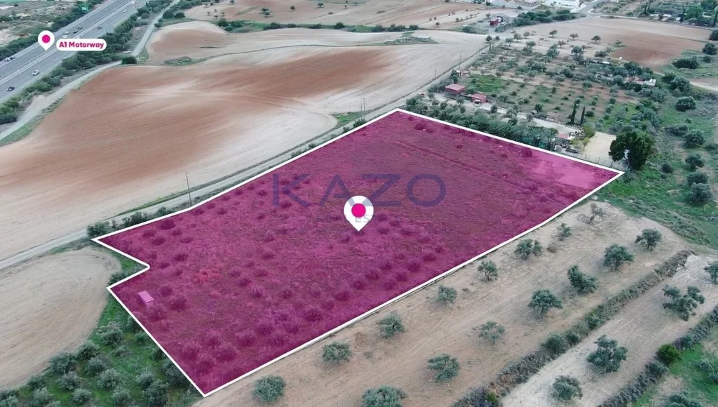 8,938m² Plot for Sale in Latsia, Nicosia District