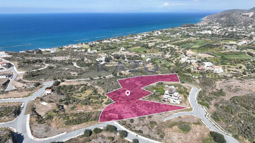 10,368m² Plot for Sale in Kato Pyrgos, Nicosia District