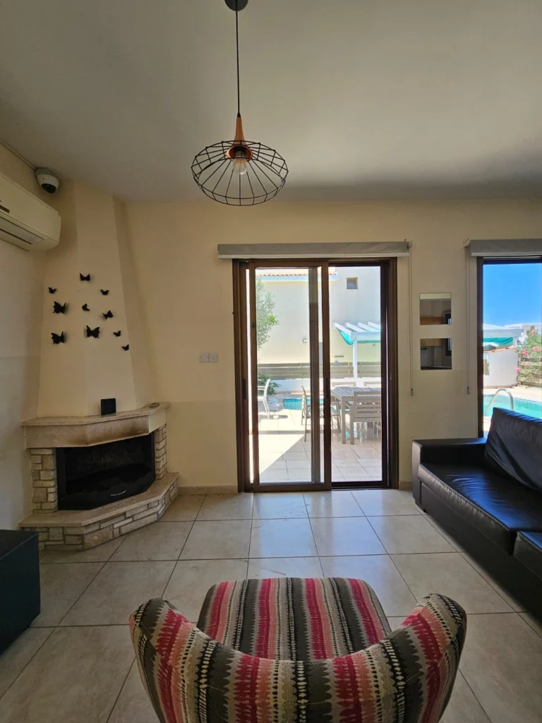 2 Bedroom House for Rent in Konia, Paphos District