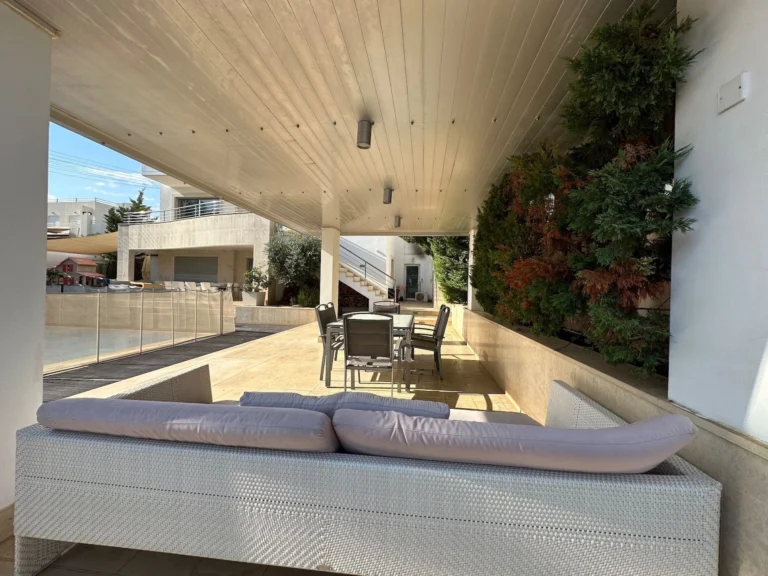 5 Bedroom House for Sale in Agios Tychonas, Limassol District