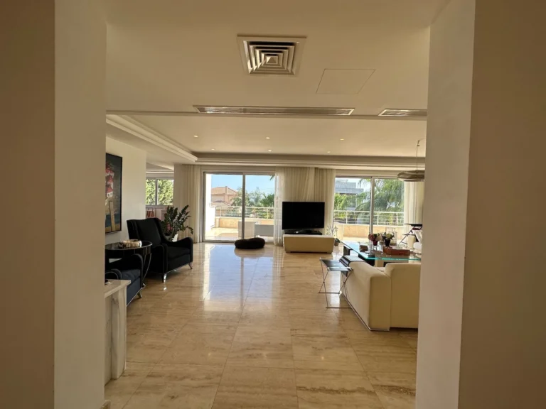 5 Bedroom House for Sale in Agios Tychonas, Limassol District