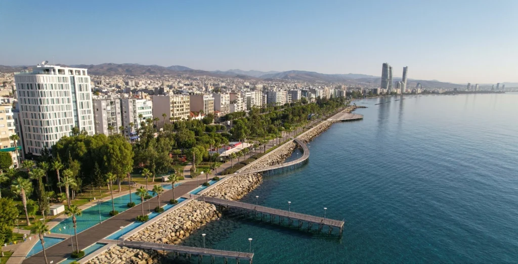 2 Bedroom Apartment for Sale in Limassol – Sea Front, Molos