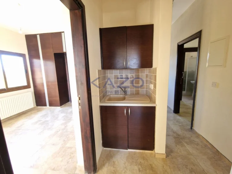 4 Bedroom House for Sale in Ineia, Paphos District