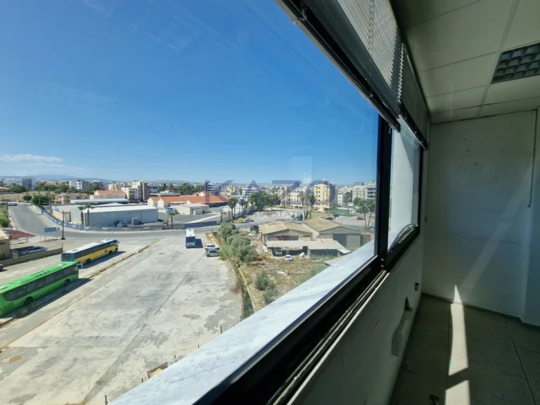 324m² Office for Rent in Larnaca – Chrysopolitissa