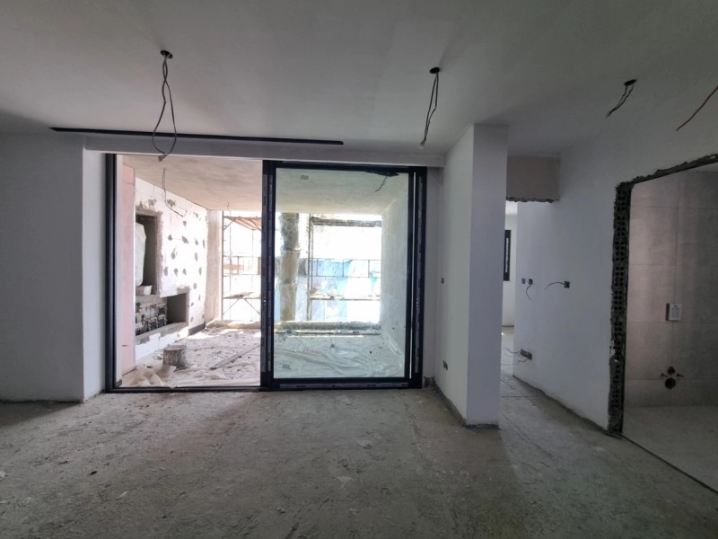 2 Bedroom Apartment for Sale in Agioi Omologites, Nicosia District