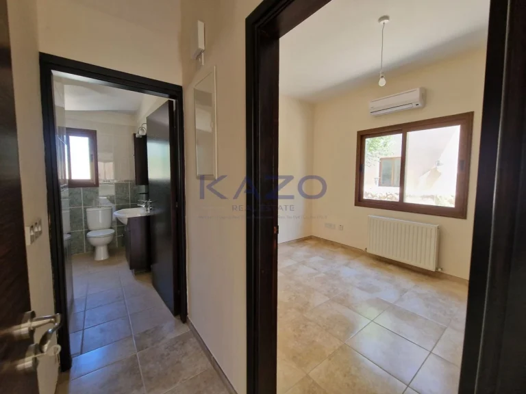 4 Bedroom House for Sale in Ineia, Paphos District