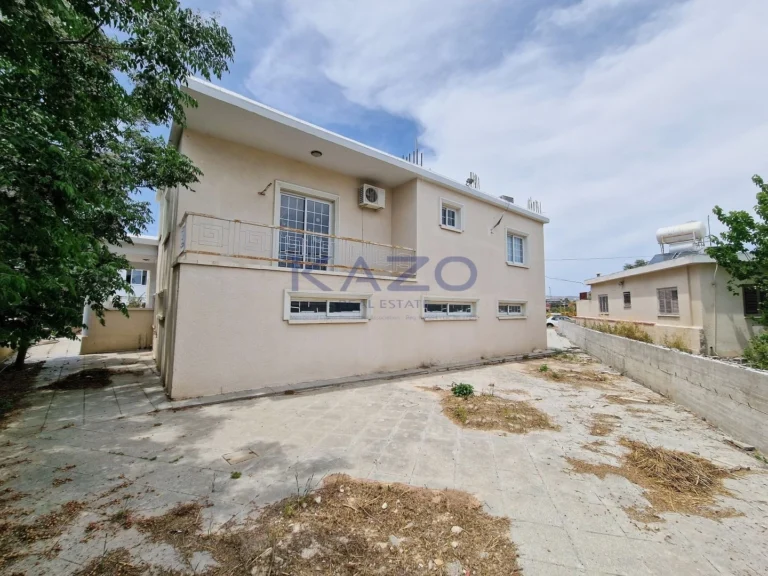 3 Bedroom House for Sale in Aradippou, Larnaca District