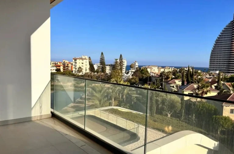 2 Bedroom Apartment for Sale in Germasogeia, Limassol District