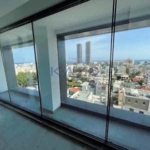 925m² Office for Rent in Limassol District