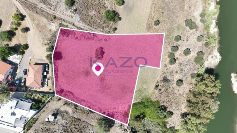 2,007m² Plot for Sale in Lythrodontas, Nicosia District