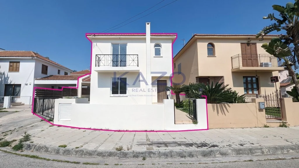 4 Bedroom House for Sale in Lakatamia, Nicosia District