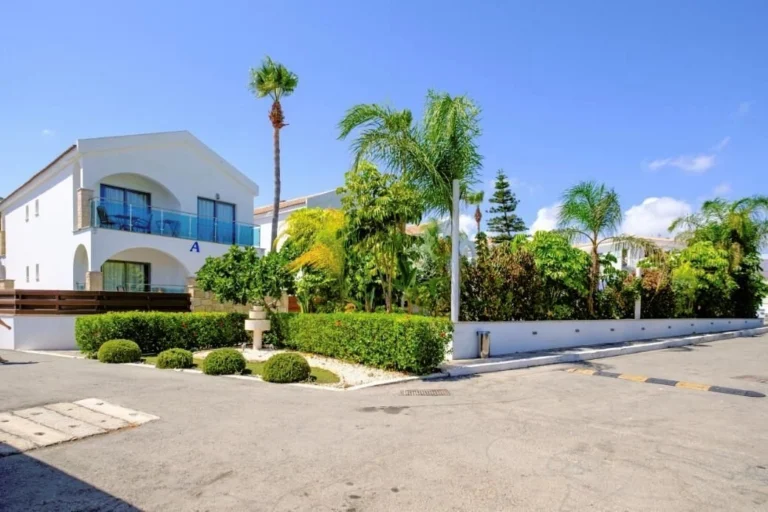 2 Bedroom Apartment for Sale in Latchi (Lakki / Latsi), Paphos District