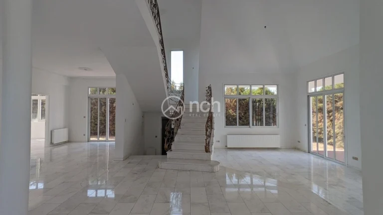 3 Bedroom House for Sale in Engomi, Nicosia District