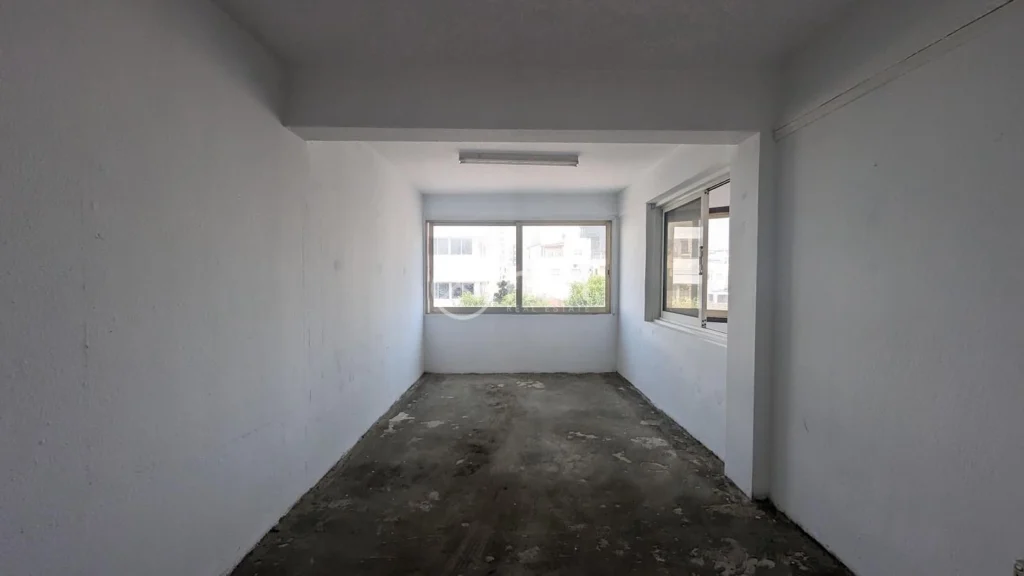 173m² Building for Sale in Agioi Omologites, Nicosia District