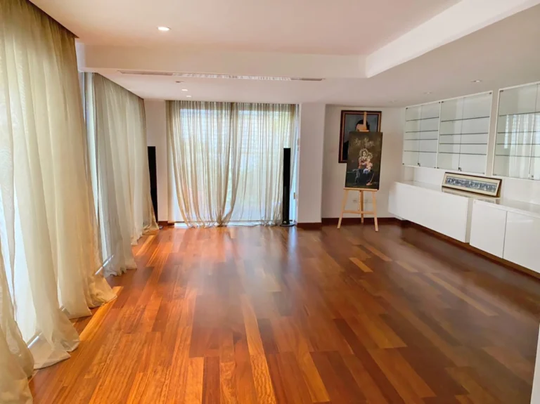 4 Bedroom Apartment for Sale in Engomi, Nicosia District