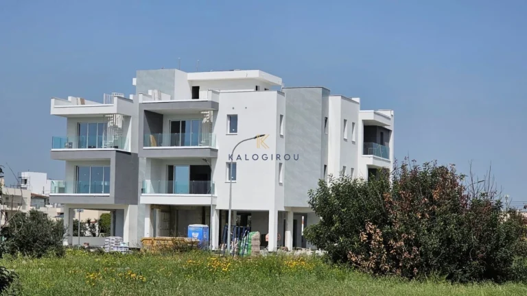 2 Bedroom Apartment for Sale in Livadia Larnakas, Larnaca District