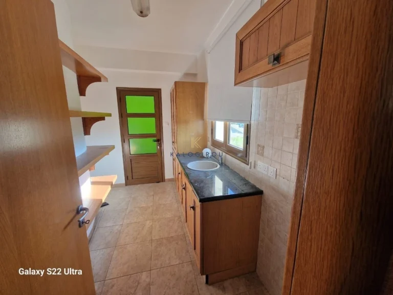 6+ Bedroom House for Sale in Aradippou, Larnaca District