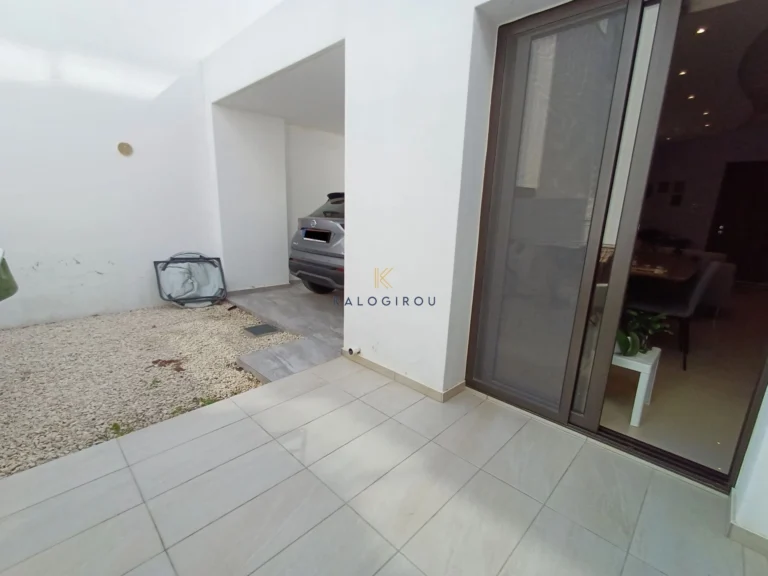 3 Bedroom House for Sale in Oroklini, Larnaca District