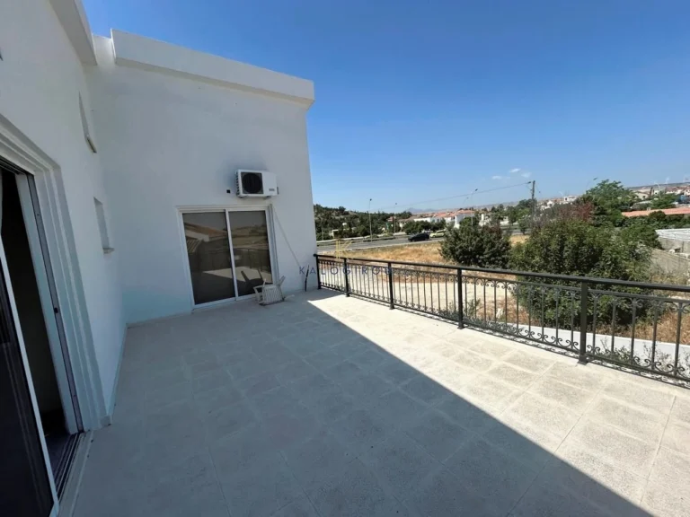 6+ Bedroom House for Sale in Aradippou, Larnaca District