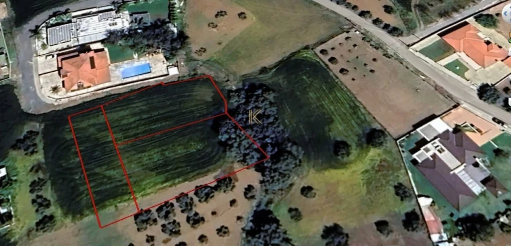 1,981m² Plot for Sale in Klirou, Nicosia District