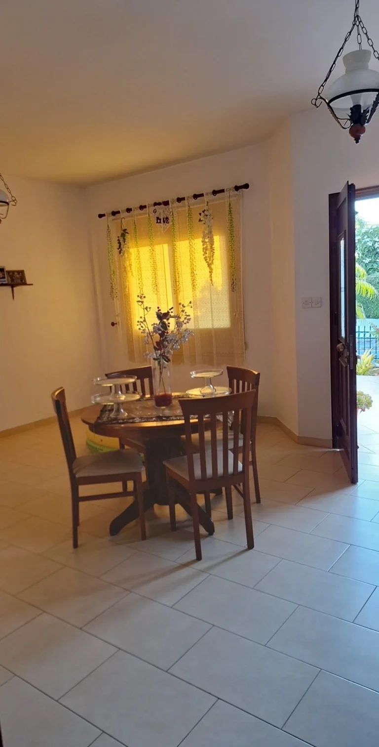 4 Bedroom House for Sale in Kolossi, Limassol District