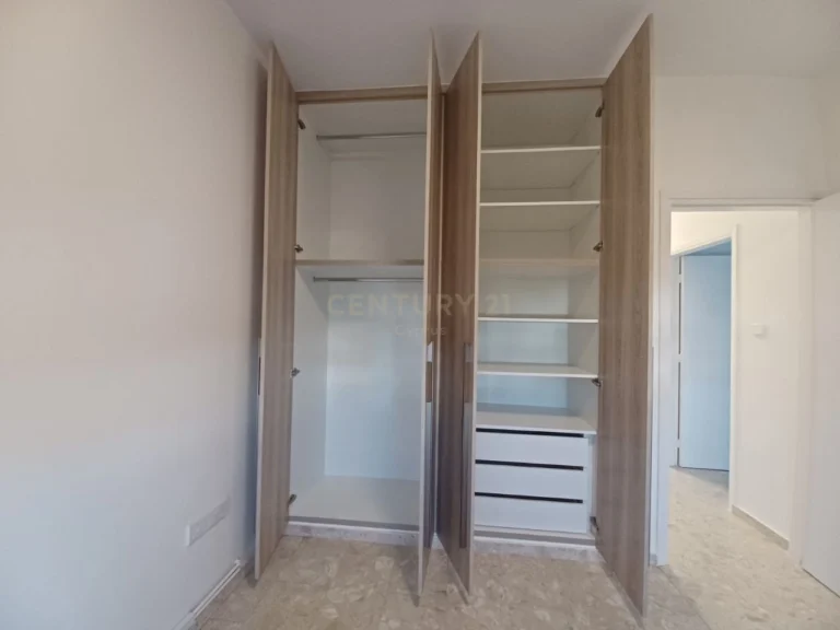 3 Bedroom Apartment for Rent in Kato Polemidia, Limassol District