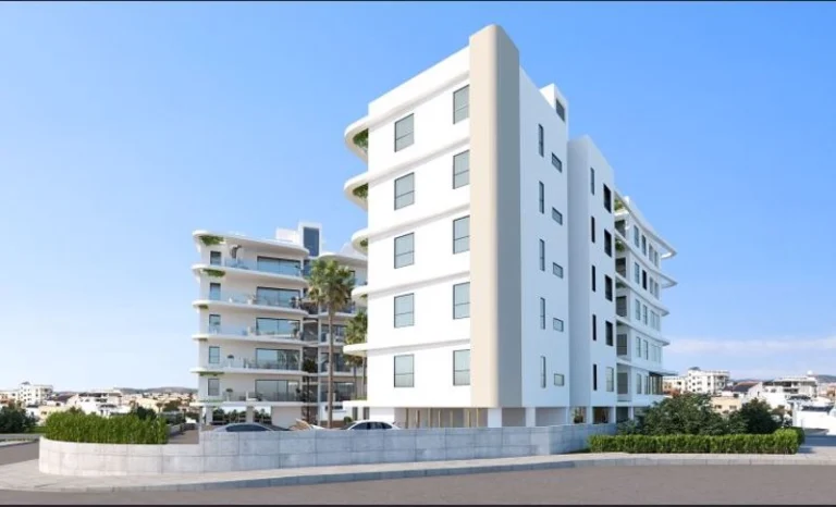 2 Bedroom Apartment for Sale in Larnaca