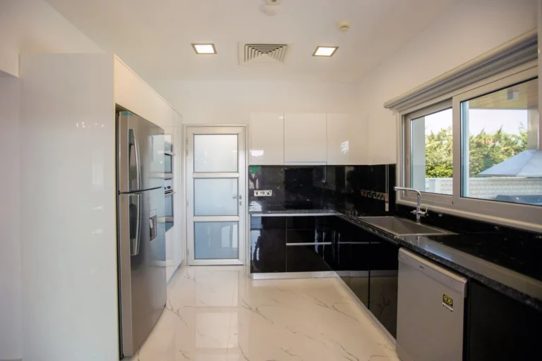 4 Bedroom House for Sale in Agios Tychonas, Limassol District