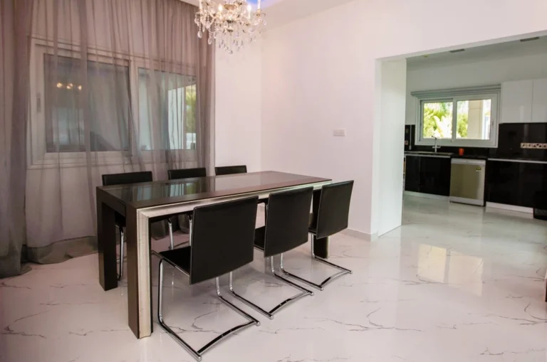 4 Bedroom House for Sale in Agios Tychonas, Limassol District