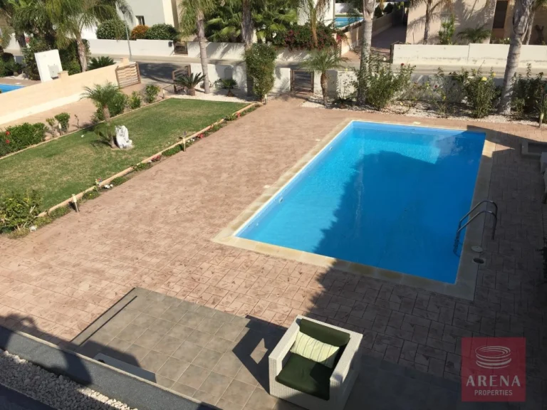 3 Bedroom House for Sale in Pervolia Larnacas