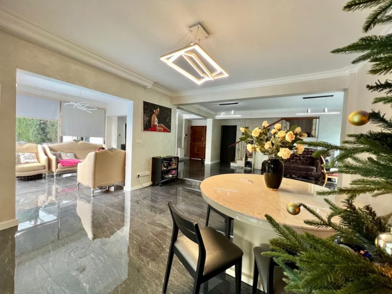 6+ Bedroom House for Sale in Limassol District