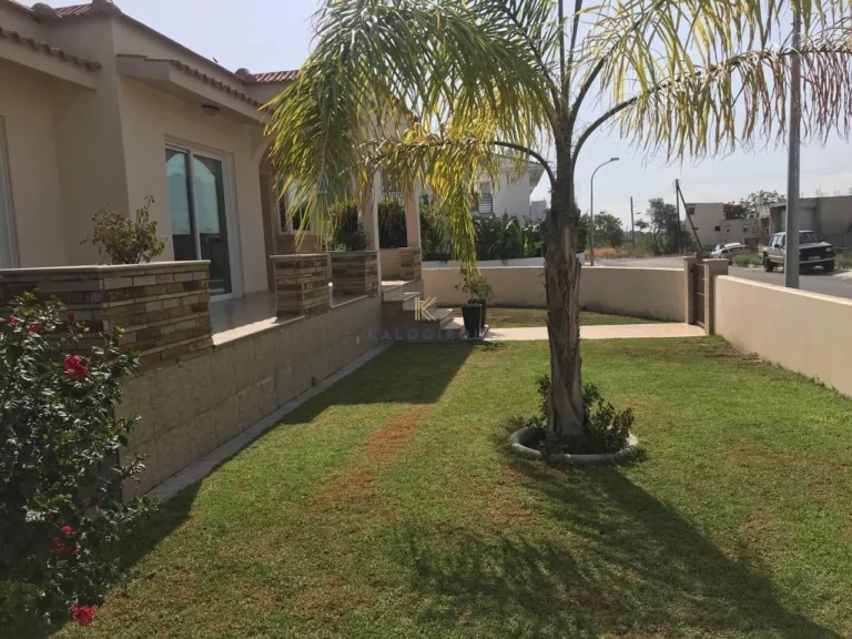 3 Bedroom House for Sale in Livadia Larnakas, Larnaca District