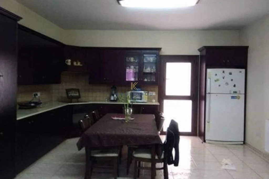 6+ Bedroom House for Sale in Livadia Larnakas, Larnaca District