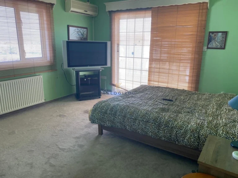 5 Bedroom House for Rent in Oroklini, Larnaca District