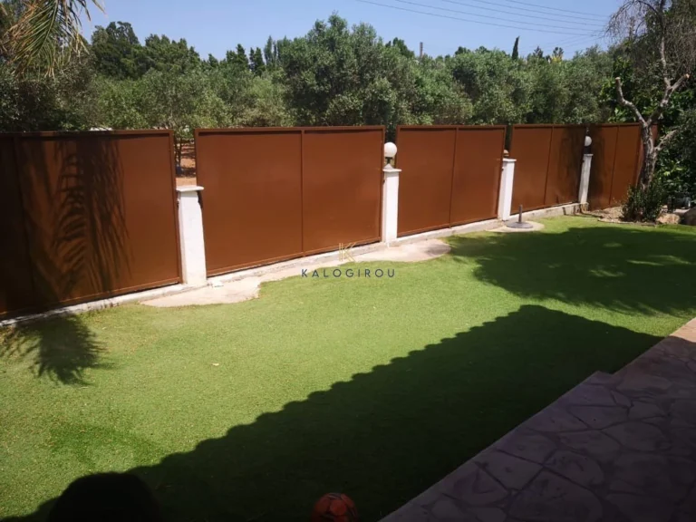 4 Bedroom House for Sale in Meneou, Larnaca District