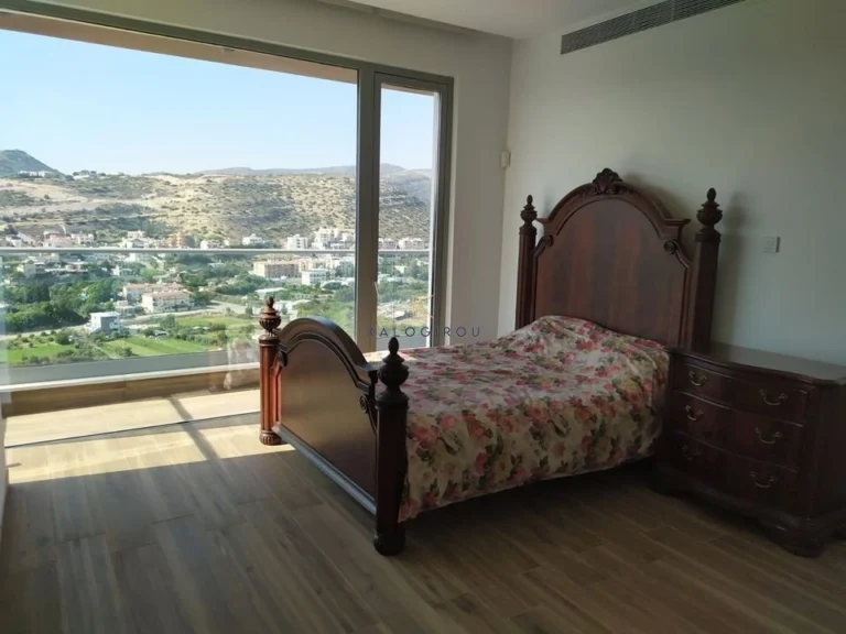 5 Bedroom House for Sale in Germasogeia, Limassol District