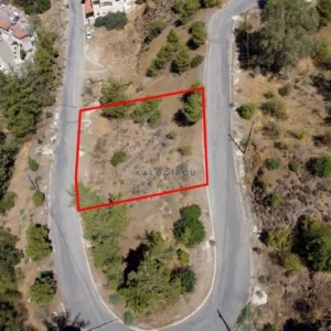 590m² Plot for Sale in Evrychou, Nicosia District