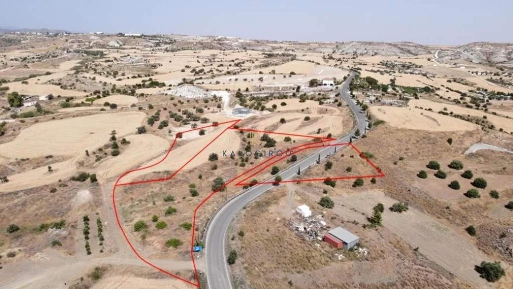 12,538m² Plot for Sale in Analiontas (Kataliontas), Nicosia District
