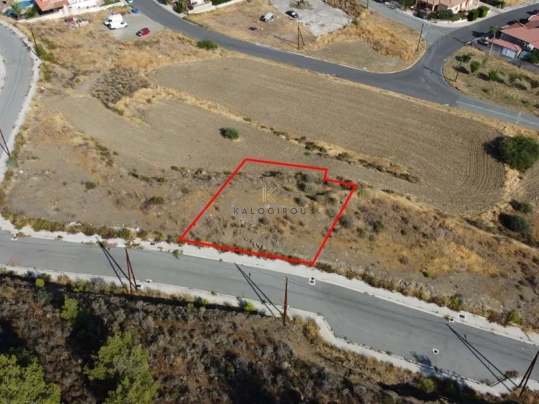 531m² Plot for Sale in Lythrodontas, Nicosia District