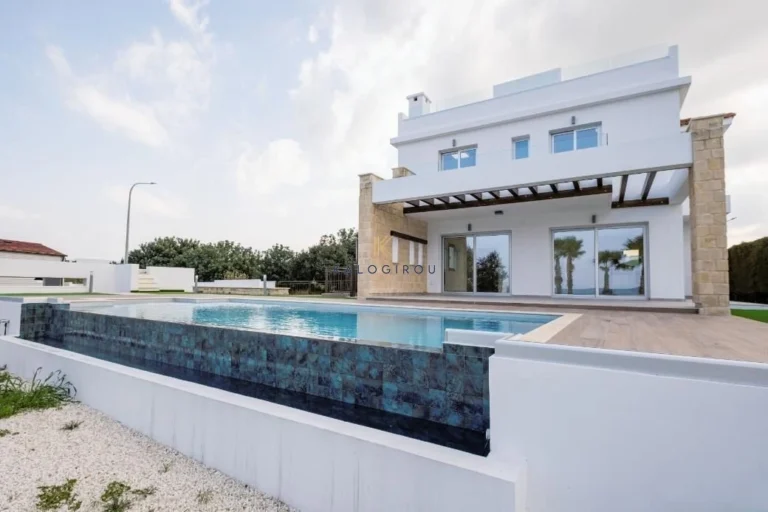 3 Bedroom House for Sale in Neo Chorio Pafou, Paphos District