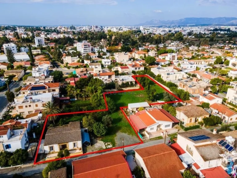 3,225m² Plot for Sale in Nicosia District