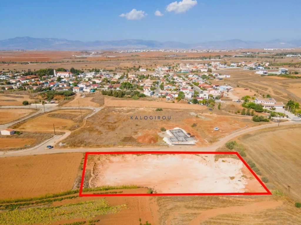 3,116m² Plot for Sale in Kokkinotrimithia, Nicosia District