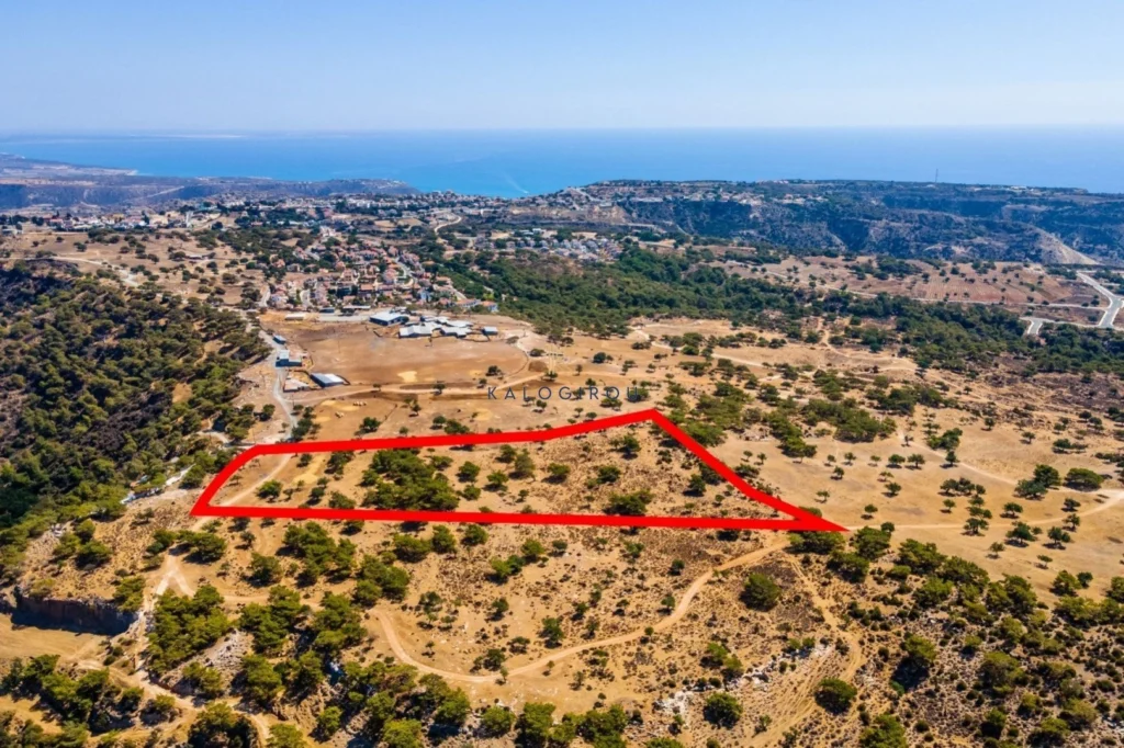 28,429m² Plot for Sale in Pissouri, Limassol District