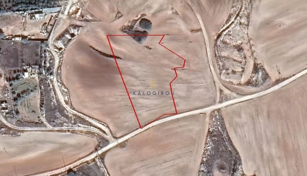 4,739m² Plot for Sale in Nicosia District