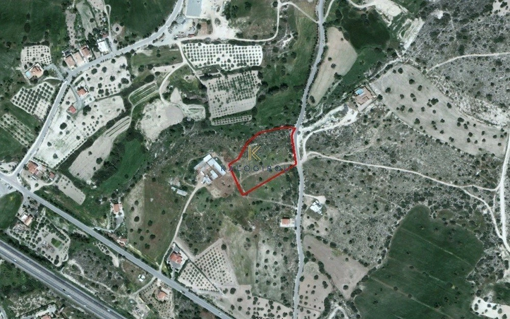 9,031m² Plot for Sale in Pentakomo, Limassol District