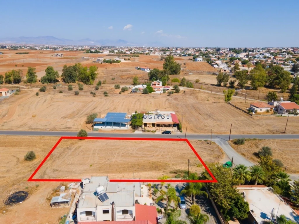 2,452m² Plot for Sale in Nicosia District