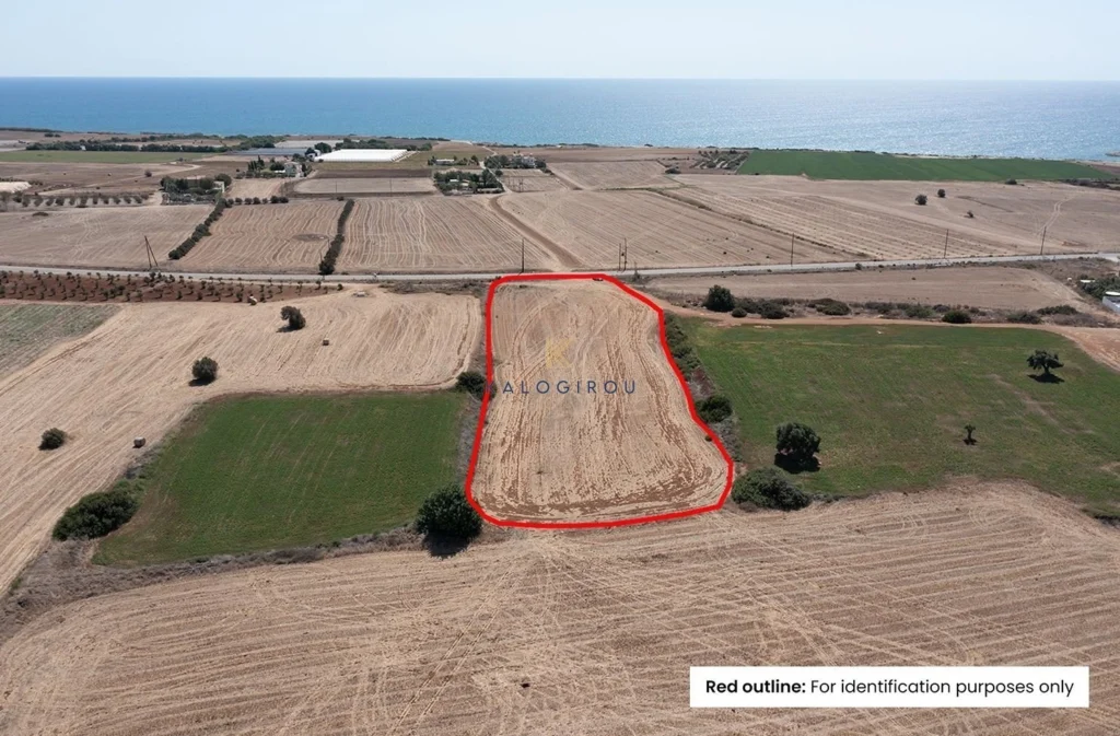 6,792m² Plot for Sale in Alaminos, Larnaca District