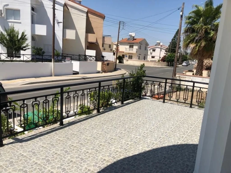 5 Bedroom House for Sale in Oroklini, Larnaca District