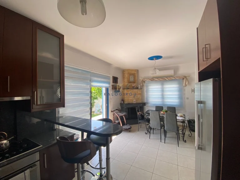 4 Bedroom House for Sale in Livadia Larnakas, Larnaca District