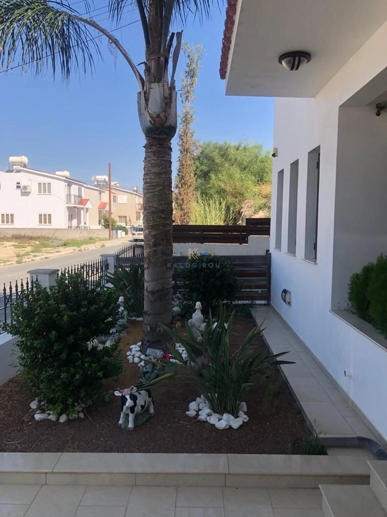 5 Bedroom House for Sale in Larnaca District